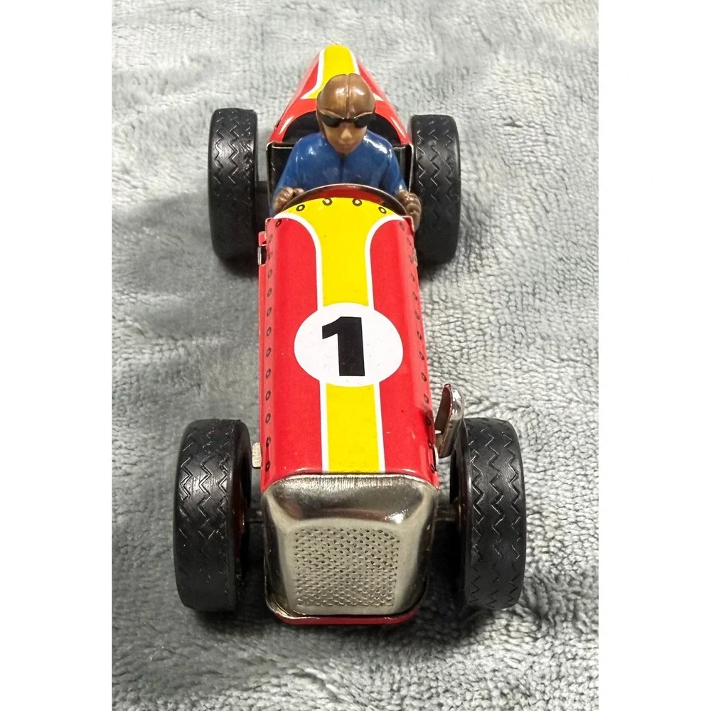 Schylling title speedway
